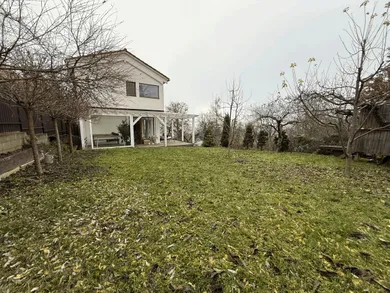 Domy na predaj 4-izbový, Košice-Sever · €550 000