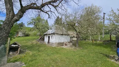 Na predaj 3-izbový dom