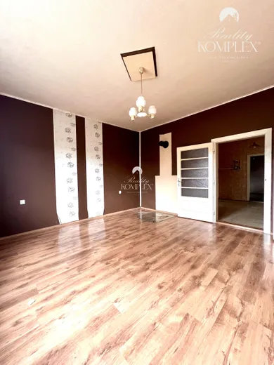 Na predaj dom, 110 m², Trhová Hradská
