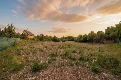 Na predaj pozemok, 236 m², Kaluža