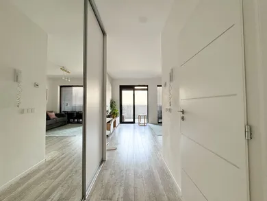 Na predaj 1-izbový byt, 42 m², Bratislava-Nové Mesto, Bajkalská
