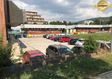 Na prenájom komerčné, 54 m², Dubnica nad Váhom