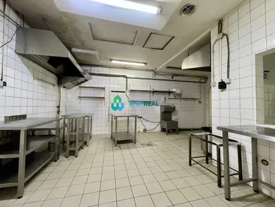 Na prenájom komerčné, 391 m², Dunajská Streda, neuvedená