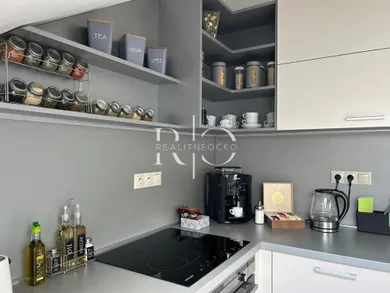 Na predaj objekt v Bratislava-Staré Mesto · €1 590 000 · Dokončené