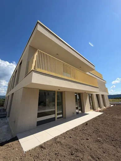Na predaj 4-izbový byt, 89 m², Banská Bystrica, Pod Suchým vrchom