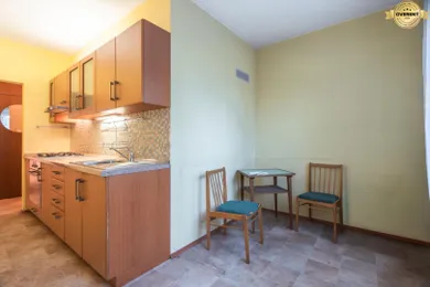Na predaj 2-izbový byt, 61 m², Bratislava-Ružinov, Čmelíkova