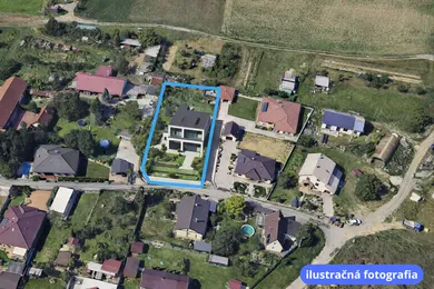 Działki na sprzedaż, Košice-Barca · €369 990