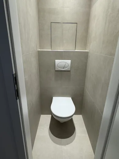 Na predaj 3-izbový byt, 54 m², Bratislava-Petržalka, Lachova