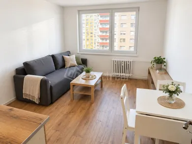 Byty na prenájom 1-izbový, Galanta · €470