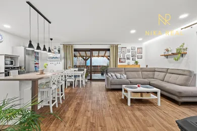 Na predaj 5-izbový dom, 156 m², Doľany