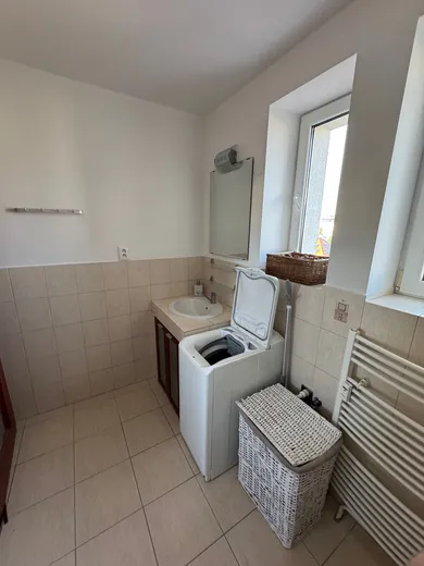 Na prenájom 3-izbový byt, 60 m², Trenčín, Študentská