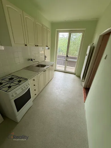 Na predaj 3-izbový byt, 80 m², Dunajská Streda