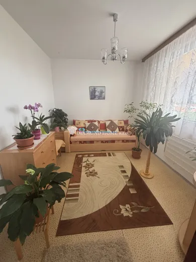 Na predaj 4-izbový byt, 87 m², Dunajská Streda