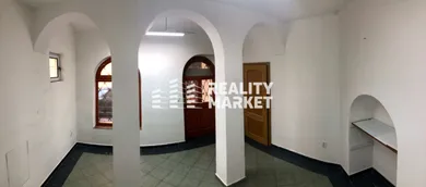 Na prenájom komerčné, 55 m², Banská Bystrica, Dolná 47