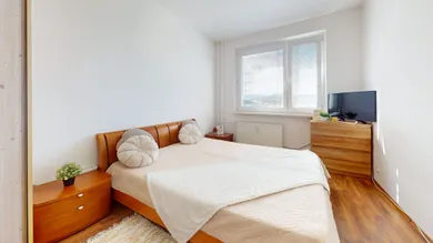 Na predaj 3-izbový byt, 68 m², Žilina, Smreková