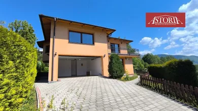 Na predaj dom, Vrútky, Karvaša a Blahovca