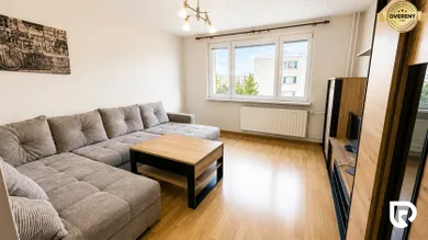 Byty na prenájom 2-izbový, Žilina · €700