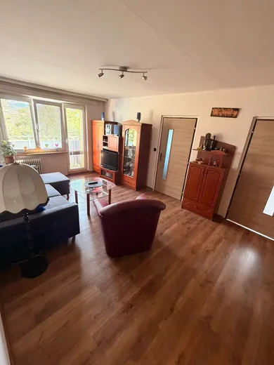 Byty na predaj 3-izbový, Prievidza · €99 990