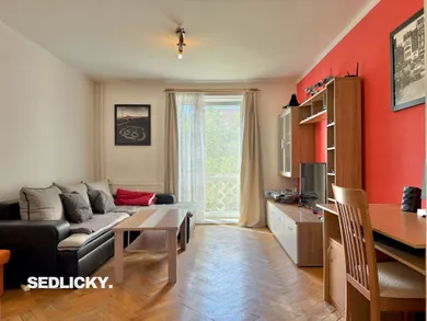 Na predaj 2-izbový byt, 55 m², Prievidza, M. R. Štefánika
