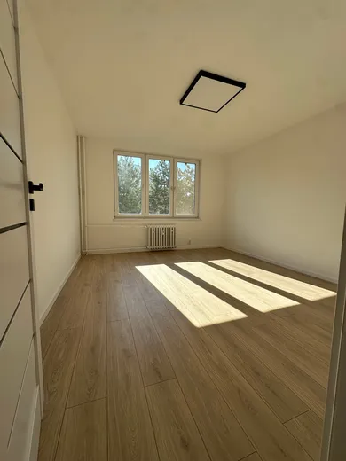 Na predaj 3-izbový byt, 56 m², Bratislava-Nové Mesto, Kyjevská