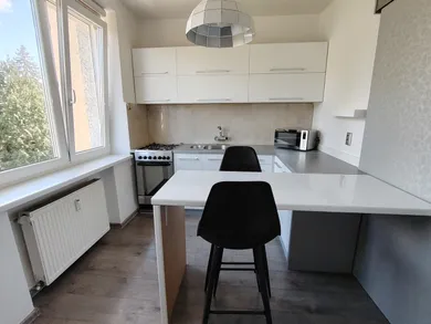 Mieszkania na wynajem, 1-pokojowe, Žilina · €620