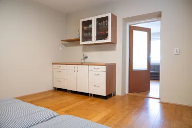 Na predaj 5-izbový dom, 185 m², Nitra, Fándlyho
