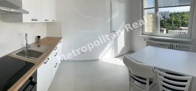 Na prenájom byt v Bratislava-Karlova Ves · €690 · Dokončené
