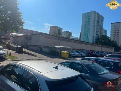 Objekty na predaj, Bratislava-Karlova Ves · €55 900