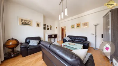 Na predaj 5-izbový dom, 210 m², Bernolákovo, Hlavná