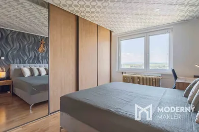 Na predaj 3-izbový byt, 71 m², Poprad, Bajkalská