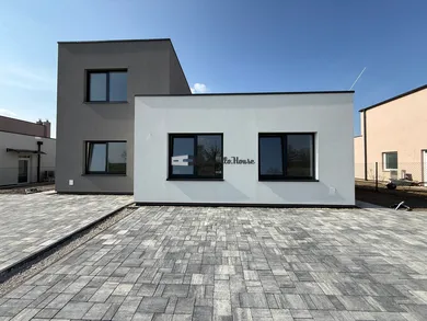Na predaj 4-izbový dom, 84 m², Hubice