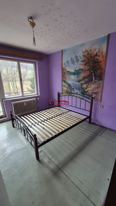 Na predaj 3-izbový byt, 70 m², Slatinské Lazy