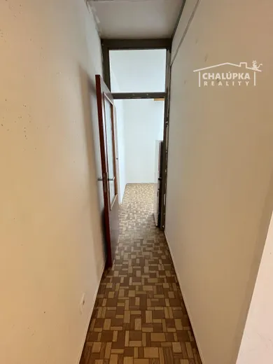 Na predaj 3-izbový byt, 73 m², Nové Mesto nad Váhom, A. Sládkoviča