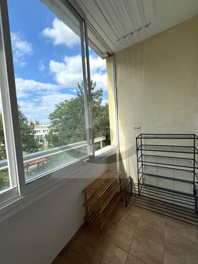 Na prenájom 3-izbový byt, 70 m², Žilina, Solinky