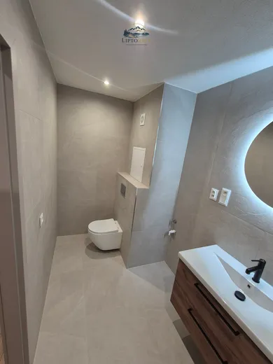 Na predaj 2-izbový byt, 56 m², Liptovský Mikuláš, Hurbanova