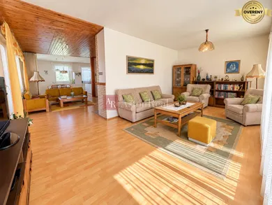 Na predaj 6-izbový dom, 240 m², Liptovský Mikuláš, Matúškova