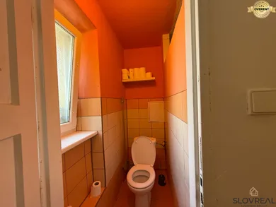 Na predaj 3-izbový byt, 75 m², Žiar nad Hronom