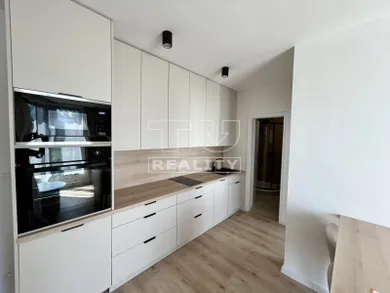 Na prenájom byt v Liptovský Mikuláš · €590 · Čiastočná rekonštrukcia