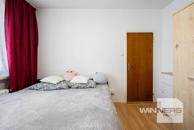 Na predaj 3-izbový byt, 72 m², Bratislava-Dúbravka, Bilíkova