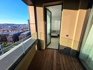 Na prenájom 2-izbový byt, 62 m², Bratislava-Staré Mesto, Bottova