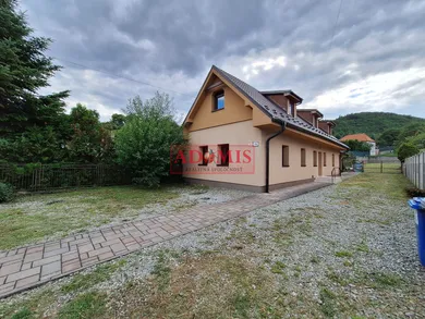 Domy na predaj 7-izbový, Kostoľany nad Hornádom · €288 800