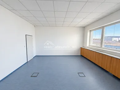 Na prenájom komerčné, 26 m², Košice-Juh, Južná Trieda