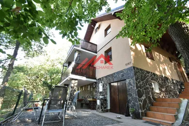 Na predaj 4-izbový rekreačný dom, 180 m², Pezinok, Kučišdorfská dolina