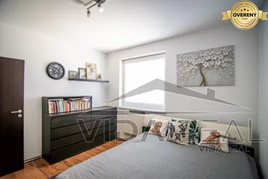 Na predaj 3-izbový byt, 73 m², Slovenský Grob, Koceľova