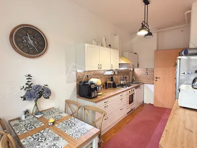 Na predaj 3-izbový byt, 126 m², Ružomberok, K.Medveckeho