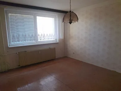 Na predaj 1-izbový byt, 35 m², Šenkvice, Družstevná