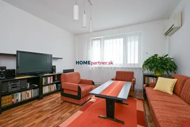 Na predaj 4-izbový byt, 80 m², Bratislava-Karlova Ves, Veternicová