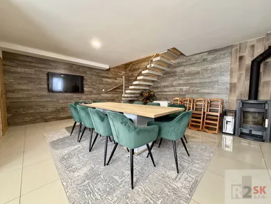 Na predaj rekreačný dom, 180 m², Martin, Hrdinov SNP