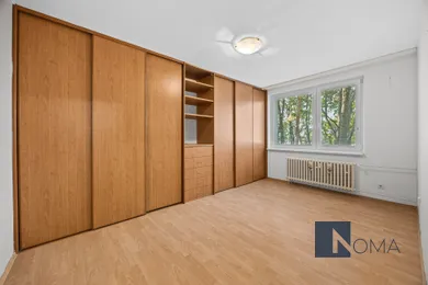 Na predaj 4-izbový byt, 73 m², Bratislava-Ružinov, Borodáčova