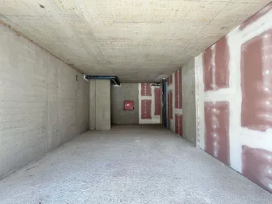 Na predaj komerčné, 56 m², Bratislava-Petržalka, Topoľčianska